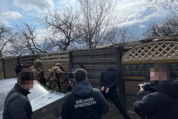 Військовослужбовців Подільського прикордонного загону затримано  на реалізації наркотичних засобів серед цивільного населення Військовослужбовців Подільського прикордонного загону затримано  на реалізації наркотичних засобів серед цивільного населення