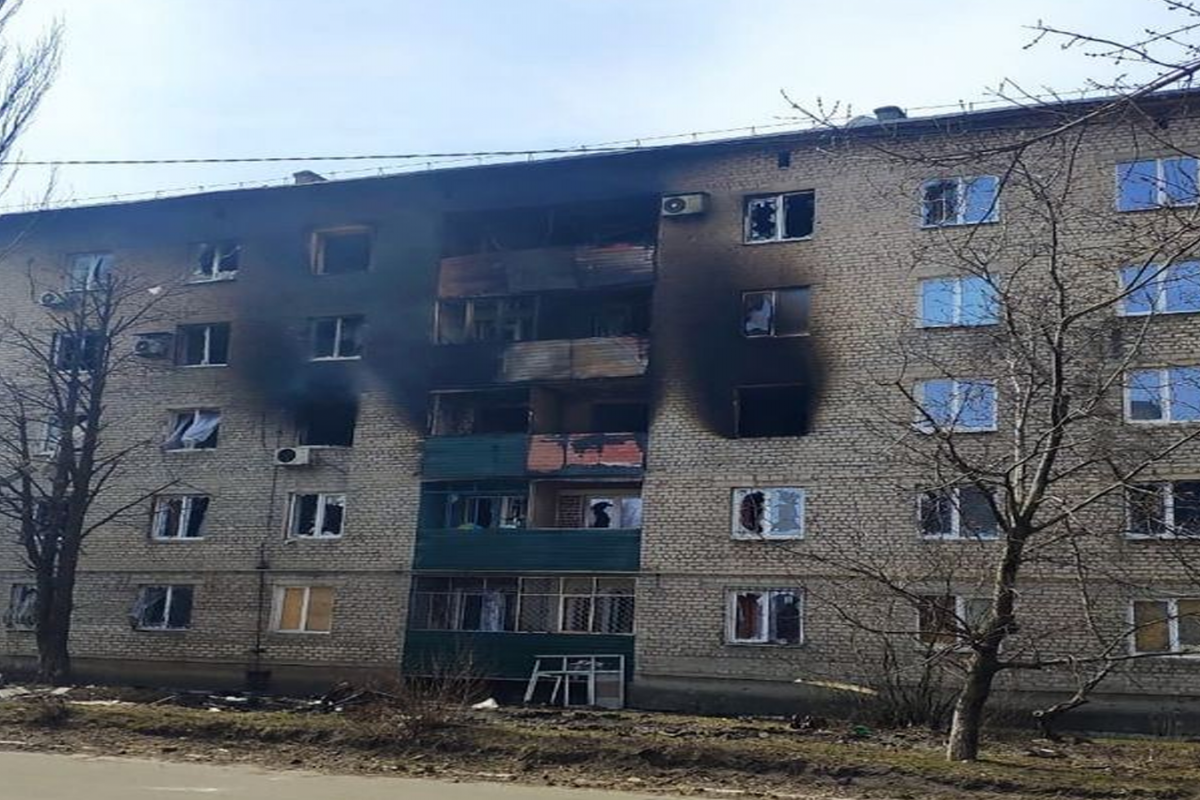 Окупанти знову використали фосфорні снаряди — обстріляли Мар’їнку Донецької області Окупанти знову використали фосфорні снаряди — обстріляли Мар’їнку Донецької області