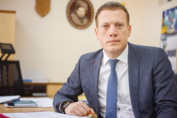 Вася Поїзд знову хоче годуватися з державної годівниці Вася Поїзд знову хоче годуватися з державної годівниці