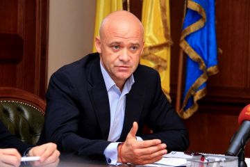 Як грабує державний бюджет мер Труханов і чому йому за це нічого не буде? Як грабує державний бюджет мер Труханов і чому йому за це нічого не буде?