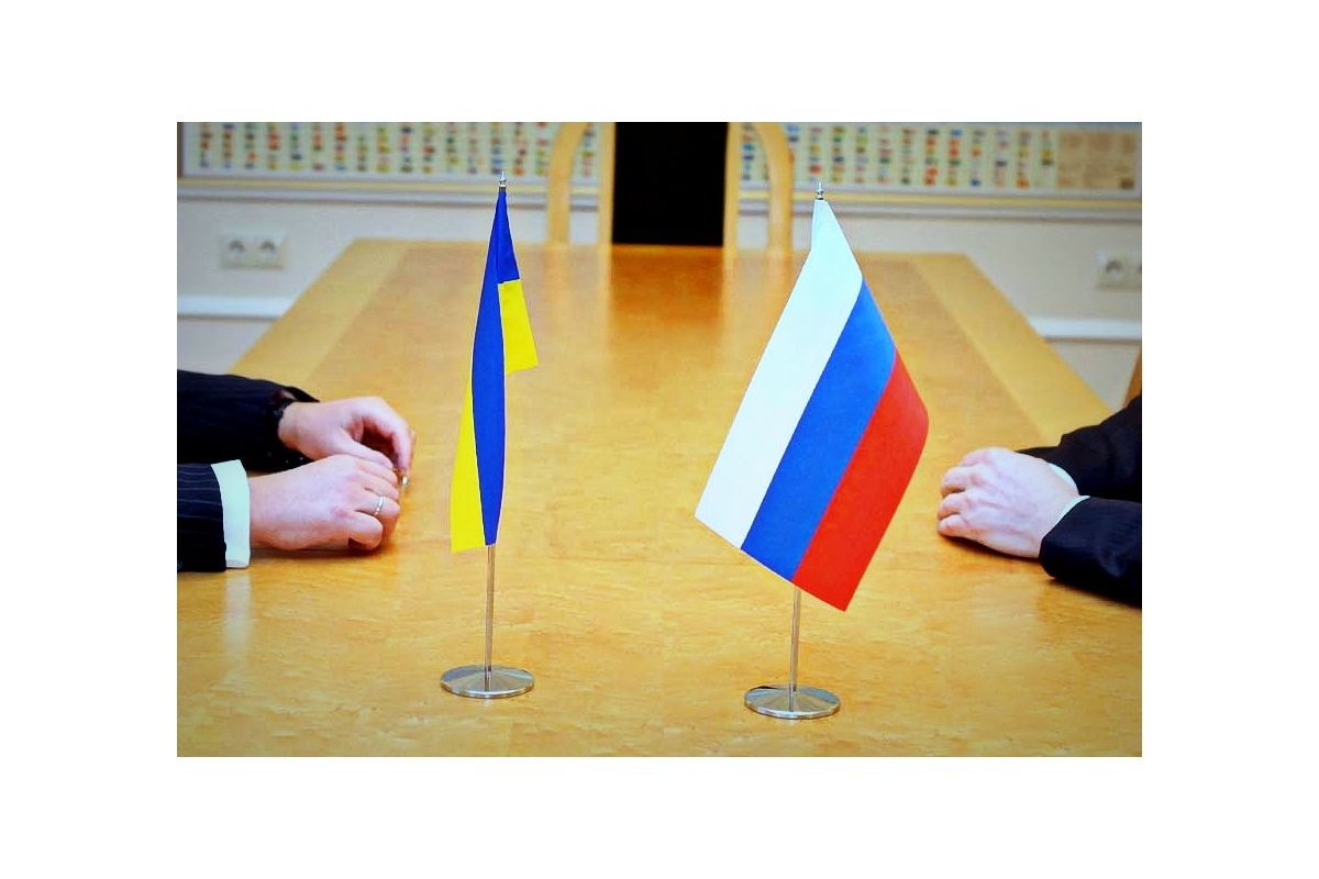 Російське вторгнення в Україну : Україна на перемовинах з росією не обговорює питання зняття санкцій, як про це заявляв голова мзс рф сергій лавров Російське вторгнення в Україну : Україна на перемовинах з росією не обговорює питання зняття санкцій, як про це заявляв голова мзс рф сергій лавров