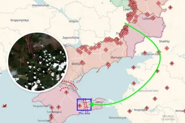 ​Росіяни окопуються в Феодосії: припускають прохід ЗСУ по Кримському мосту? (супутникові знімки)