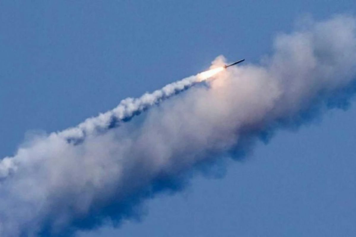 Українців попередили про можливість ракетних провокацій з боку російської федерації під час святкування Великодня Українців попередили про можливість ракетних провокацій з боку російської федерації під час святкування Великодня