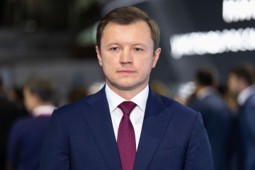 Заместитель Собянина Владимир Ефимов сделал царский подарок шефу за бюджетный счет  Заместитель Собянина Владимир Ефимов сделал царский подарок шефу за бюджетный счет