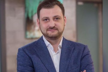 Нардепу Васильковскому, попавшемуся на пьяном вождении, принадлежат 13 объектов недвижимости и автопарк иномарок Нардепу Васильковскому, попавшемуся на пьяном вождении, принадлежат 13 объектов недвижимости и автопарк иномарок