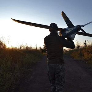 Україна розпочала масове виробництво ударних дронів з діапазоном дії понад 1000 кілометрів Україна розпочала масове виробництво ударних дронів з діапазоном дії понад 1000 кілометрів