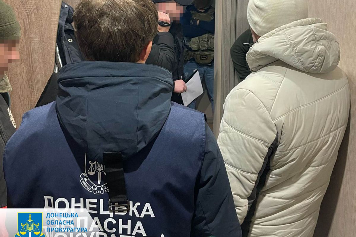 Прокурори скерували до суду справу поліцейських, які за 100 тис. грн обіцяли жінці умовний строк замість ув’язнення Прокурори скерували до суду справу поліцейських, які за 100 тис. грн обіцяли жінці умовний строк замість ув’язнення
