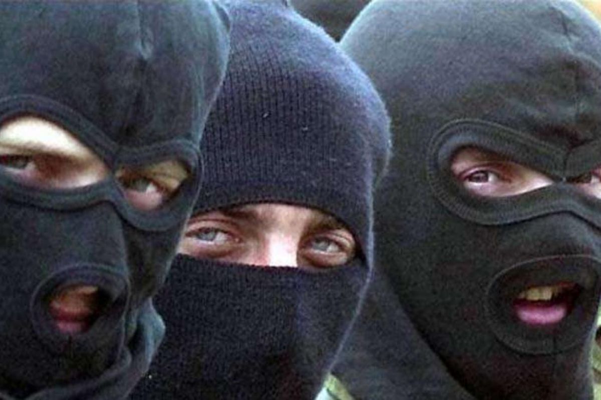 У Дніпрі за допомогою підроблених документів чоловік привласнив ринок У Дніпрі за допомогою підроблених документів чоловік привласнив ринок