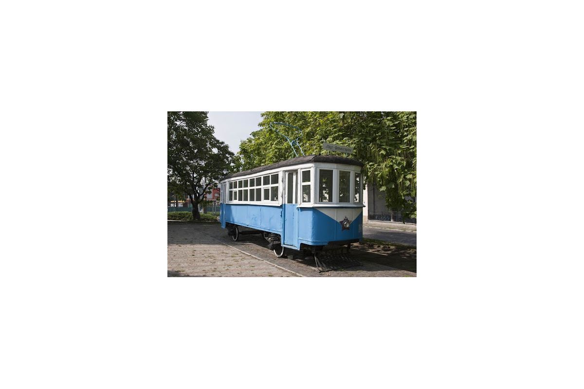 Перший електротрамвай винайшов українець... Перший електротрамвай винайшов українець...