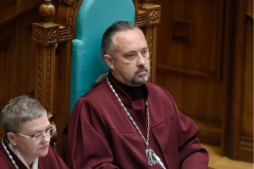 Тонущий корабль начали покидать? В КСУ заявили о первой отставке. ВИДЕО Тонущий корабль начали покидать? В КСУ заявили о первой отставке. ВИДЕО