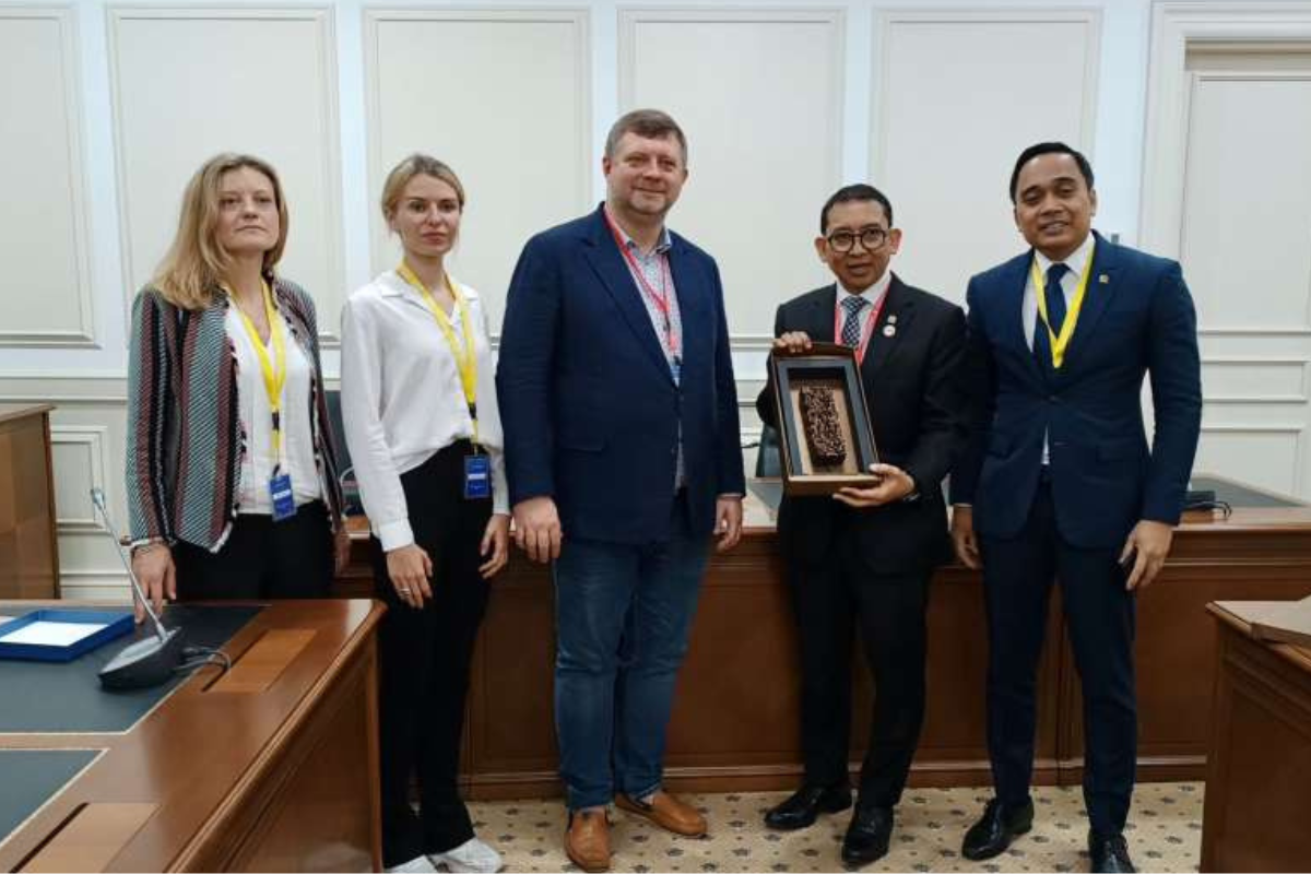Українська делегація зустрілась з представниками Індонезії та Танзанії. Обговорили продовольчу безпеку Українська делегація зустрілась з представниками Індонезії та Танзанії. Обговорили продовольчу безпеку