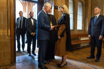Перша леді України зустрілась з Королем Чарльзом III Перша леді України зустрілась з Королем Чарльзом III