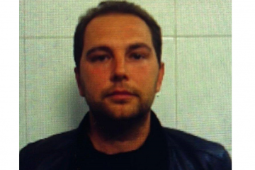 Ворон ворону ока не виклює. Як український адвокат, що має проблеми з законом захищає російського наркобарона Ворон ворону ока не виклює. Як український адвокат, що має проблеми з законом захищає російського наркобарона