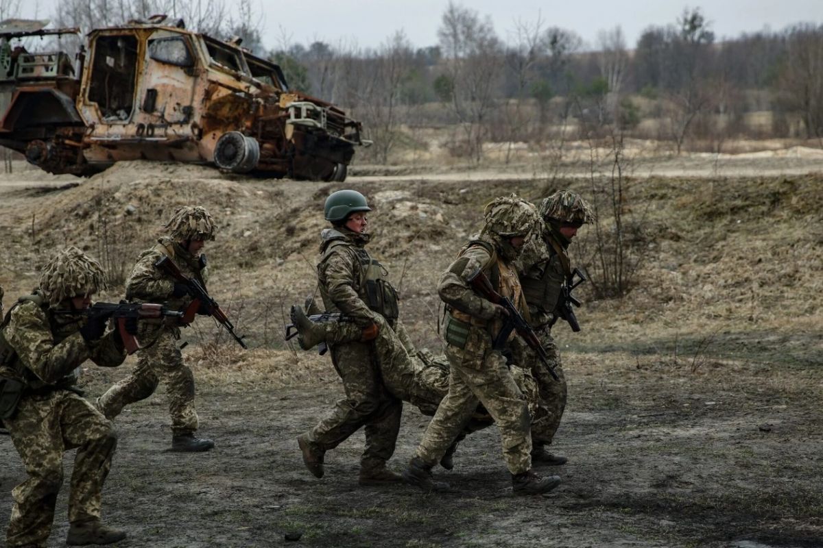 Війна в Україні може завершитись одним із чотирьох варіантів... Війна в Україні може завершитись одним із чотирьох варіантів...