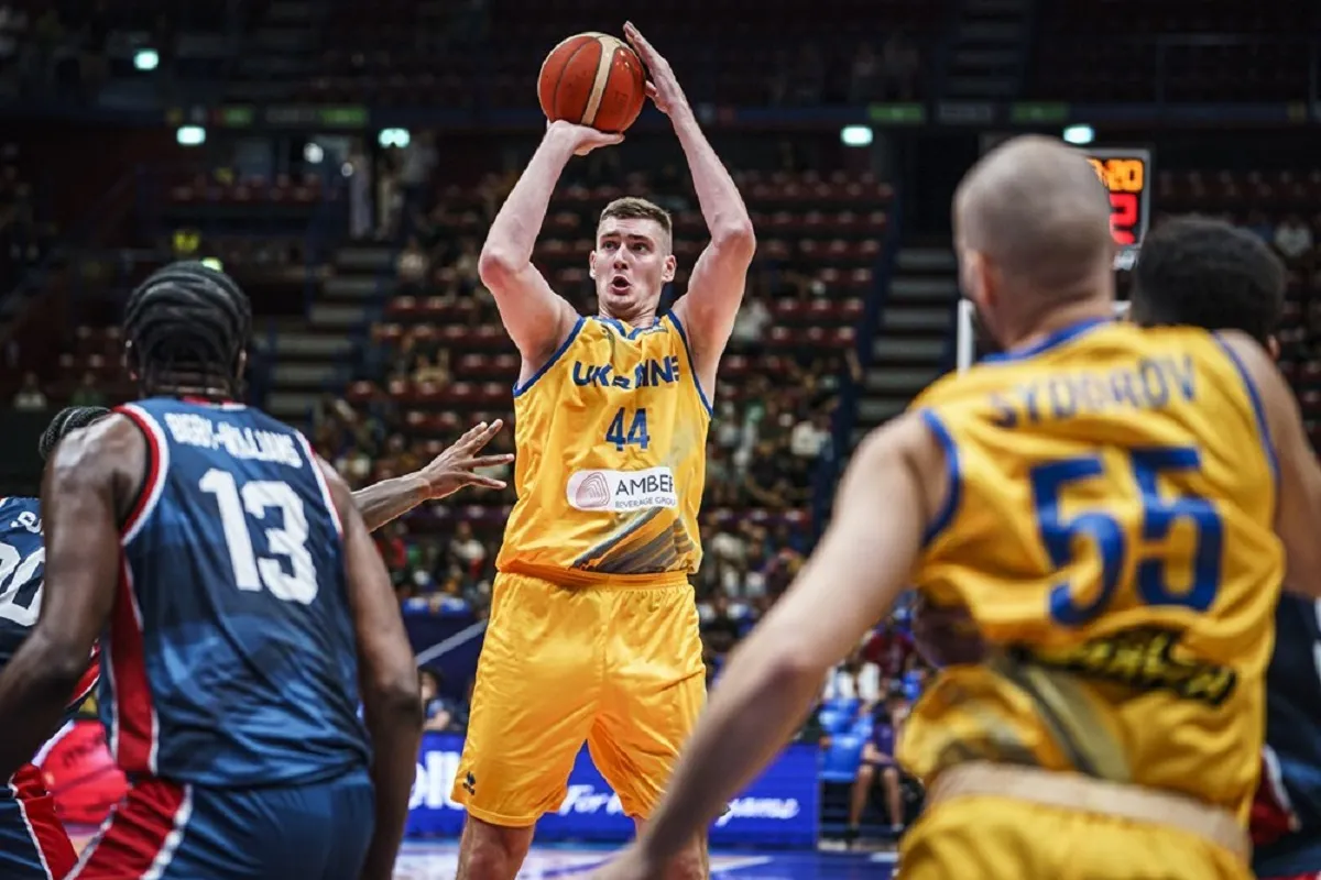 Центровой сборной Украины оформил дабл-дабл в Лиге развития НБА