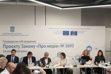 Ткаченко и Потураев презентуют скандальный закон о медиа		   			Ткаченко и Потураев презентуют скандальный закон о медиа