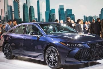 Toyota представила обновленный седан Avalon		   			Toyota представила обновленный седан Avalon