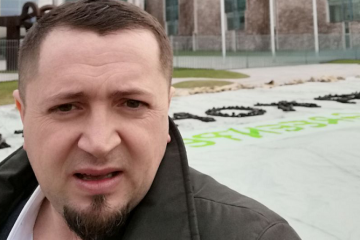 Скрытым начальником штаба кандидата Виктора Куртева оказался скандально известный журналист Григорий Козьма		   			Скрытым начальником штаба кандидата Виктора Куртева оказался скандально известный журналист Григорий Козьма