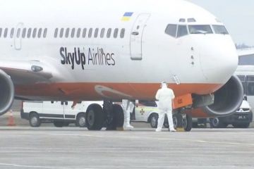 “Я дома и мне стыдно”. Эвакуированная из Уханя украинка отреагировала на “теплую встречу” под Полтавой		   			“Я дома и мне стыдно”. Эвакуированная из Уханя украинка отреагировала на “теплую встречу” под Полтавой