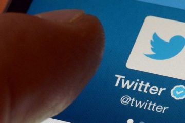 Twitter посоветовал сменить пароли из-за ошибки в системе безопасности		   			Twitter посоветовал сменить пароли из-за ошибки в системе безопасности