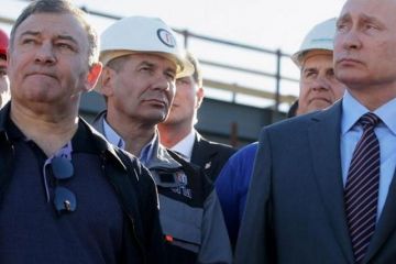 Приближенные Путина боятся будущего и готовы «дернуть» в теплые страны, – политолог		   			Приближенные Путина боятся будущего и готовы «дернуть» в теплые страны, – политолог