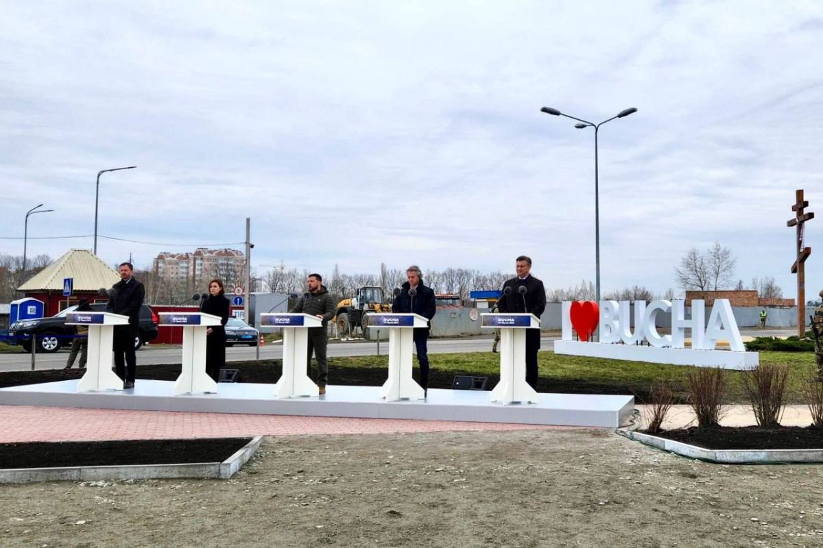 В Україну прибула президентка Молдови Майа Санду В Україну прибула президентка Молдови Майа Санду