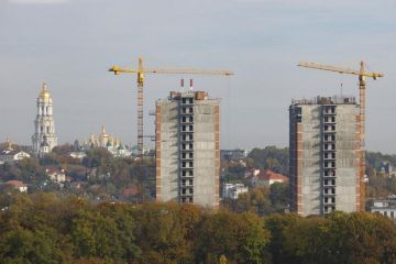 Хто стоїть за будівельною мафією у Києві? Хто стоїть за будівельною мафією у Києві?