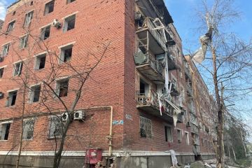 Троє людей загинуло та шестеро поранені в результаті ракетного удару по Слов'янську Троє людей загинуло та шестеро поранені в результаті ракетного удару по Слов'янську