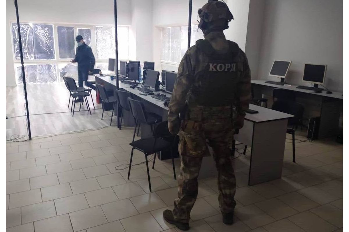 В Україні почнуть закривати «офіси» і «колл-центри» В Україні почнуть закривати «офіси» і «колл-центри»