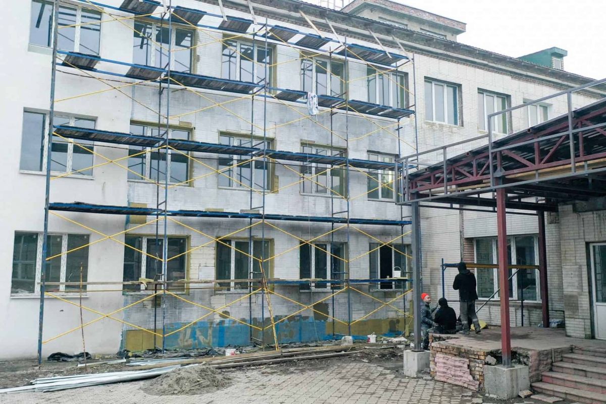 Чиновники Дніпровської міськради привласнили 7 мільйонів на ремонтах шкіл Чиновники Дніпровської міськради привласнили 7 мільйонів на ремонтах шкіл