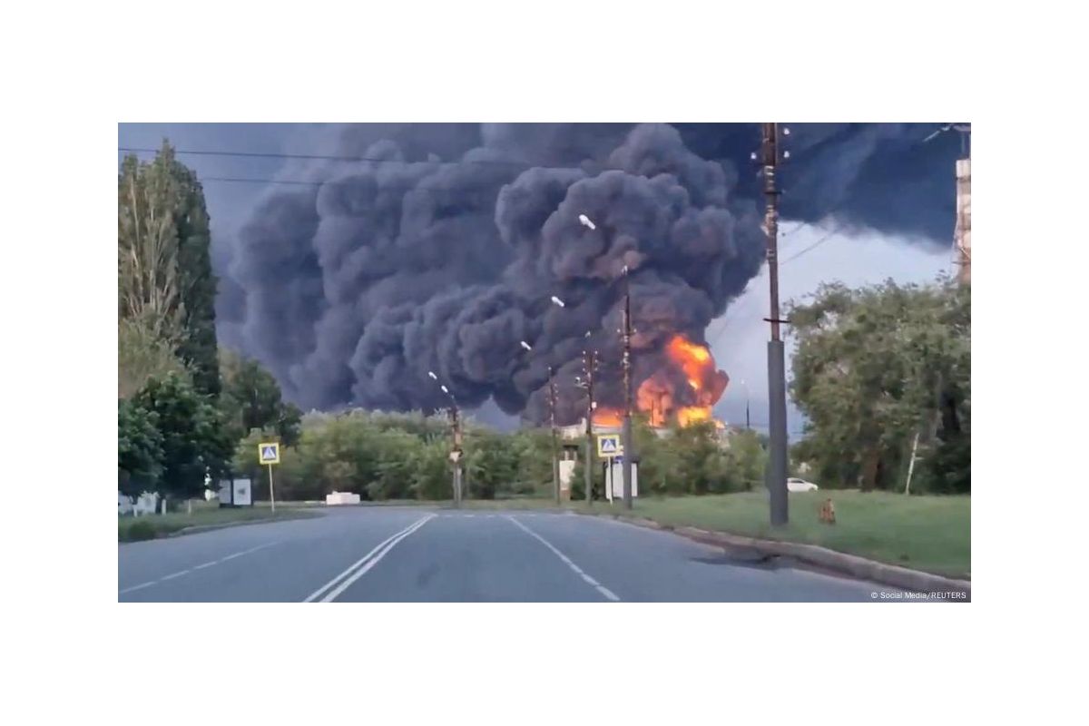 Дрони атакували енергетику в Росії Дрони атакували енергетику в Росії