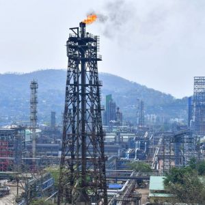 ЗМІ: Індія знову купує російську нафту ЗМІ: Індія знову купує російську нафту