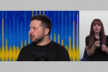 Участь Президента України Володимира Зеленського у конференції «UA: Війна. Недоспівана колискова» з нагоди Міжнародного дня захисту дітей Участь Президента України Володимира Зеленського у конференції «UA: Війна. Недоспівана колискова» з нагоди Міжнародного дня захисту дітей