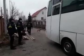 Національна поліція України - Поліцейські забезпечували громадську безпеку та подальший шлях на території області Національна поліція України - Поліцейські забезпечували громадську безпеку та подальший шлях на території області
