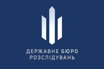 Кому війна, а кому додаткова змога наживи. ДБР викрило масштабну схему поборів на Одеській митниці, де без хабарів не пропускали в Україну навіть генератори Кому війна, а кому додаткова змога наживи. ДБР викрило масштабну схему поборів на Одеській митниці, де без хабарів не пропускали в Україну навіть генератори