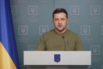 Ми продовжуємо боротися. Ми захистимо нашу державу. Ми звільнимо нашу землю. Завдяки нашим героям. Ми продовжуємо боротися. Ми захистимо нашу державу. Ми звільнимо нашу землю. Завдяки нашим героям.