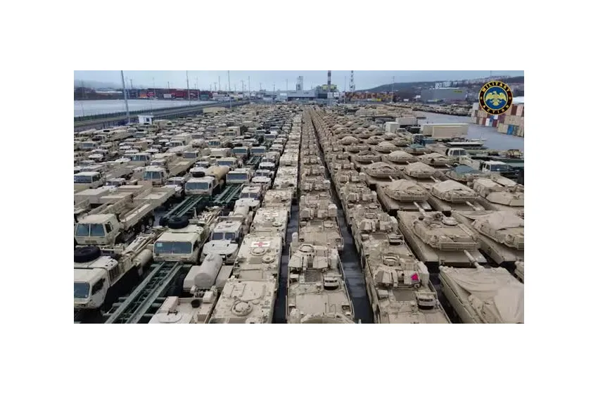 Тисячі військових машин США прибувають до Європи в рамках військової допомоги Україні