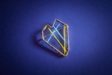 Цього року ми започатковуємо нагородження такою відзнакою. Тих, хто дійсно заслуговує. Тих, чиє серце золоте, і саме тому вони – волонтери - Володимир Зеленський Цього року ми започатковуємо нагородження такою відзнакою. Тих, хто дійсно заслуговує. Тих, чиє серце золоте, і саме тому вони – волонтери - Володимир Зеленський