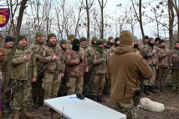 115 бригада ЗСУ: Урочисте вручення нагород та відзнак бійцям 115-ої ОМБр 115 бригада ЗСУ: Урочисте вручення нагород та відзнак бійцям 115-ої ОМБр