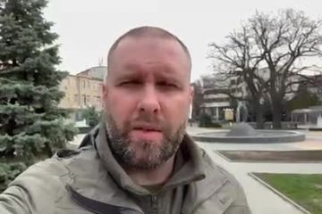 Російське вторгнення в Україну : ЗСУ знищили велику колону ворожої техніки та живої сили, які прямували в сторону Ізюма.  Російське вторгнення в Україну : ЗСУ знищили велику колону ворожої техніки та живої сили, які прямували в сторону Ізюма.