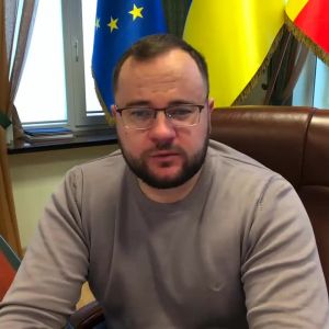 Мер Луцька повідомив, що внаслідок вибуху загинула одна людина. Інформація про постраждалих уточнюється. У місті не спрацювала система оповіщення, причина наразі не відома Мер Луцька повідомив, що внаслідок вибуху загинула одна людина. Інформація про постраждалих уточнюється. У місті не спрацювала система оповіщення, причина наразі не відома