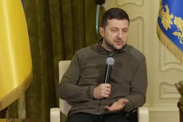 Максимально відверто поговорив з іноземними журналістами про війну й те, чому українці впевнені в своїй перемозі Максимально відверто поговорив з іноземними журналістами про війну й те, чому українці впевнені в своїй перемозі