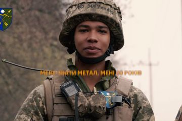 Воїн з Америки служить в 23 ОМБр Воїн з Америки служить в 23 ОМБр