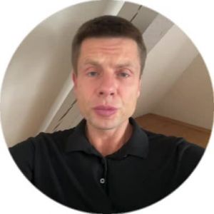 Гончаренко прокоментував новини про розшук його батька Гончаренко прокоментував новини про розшук його батька