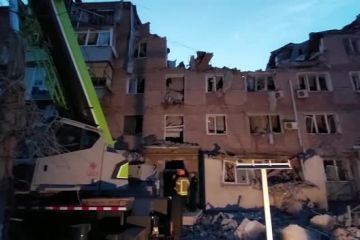 Миколаїв. Унаслідок обстрілу окупантів пошкоджено п’ятиповерхівку Миколаїв. Унаслідок обстрілу окупантів пошкоджено п’ятиповерхівку