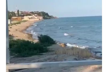 Відео підриву міни у Новій Дофінівці Одеської област  Відео підриву міни у Новій Дофінівці Одеської област