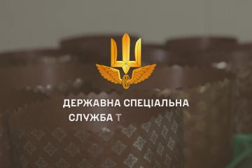 Кухар Державної спеціальної служби транспорту солдат Денис Усов показав, як готуються  пасочки у війську Кухар Державної спеціальної служби транспорту солдат Денис Усов показав, як готуються  пасочки у війську