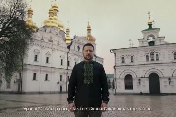 Привітання Володимира Зеленського з Великоднем Привітання Володимира Зеленського з Великоднем