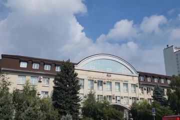 Також є приліт по «прокуратурі ЛНР» Також є приліт по «прокуратурі ЛНР»