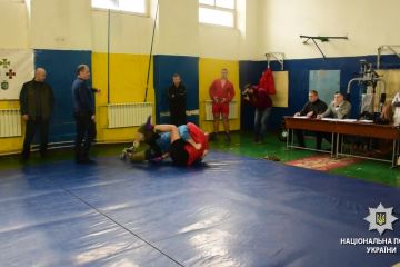 В Маріуполі нагородили переможців обласного чемпіонату з самбо серед силовиків В Маріуполі нагородили переможців обласного чемпіонату з самбо серед силовиків